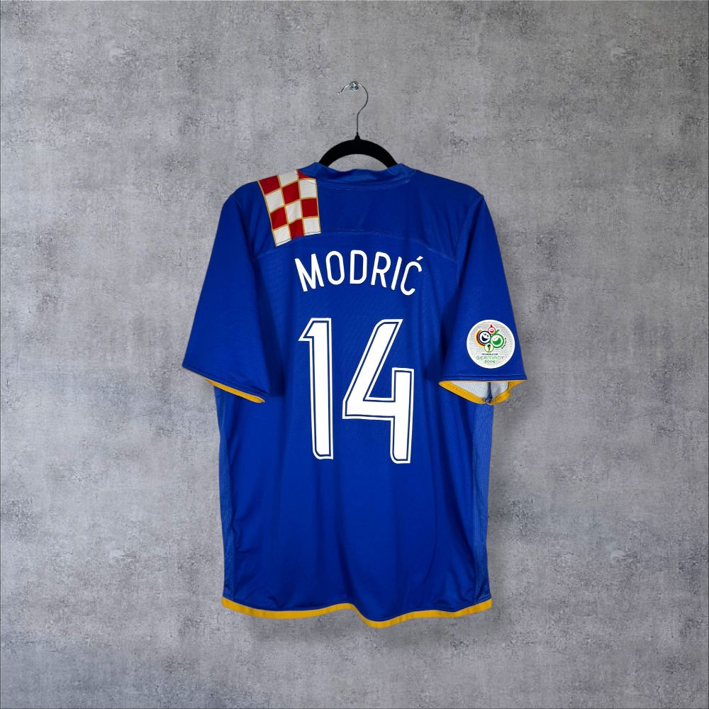 Dos du maillot Croatie 2006 extérieur bleu avec flocage Modrić N°14 et damier rouge et blanc HNS authentique