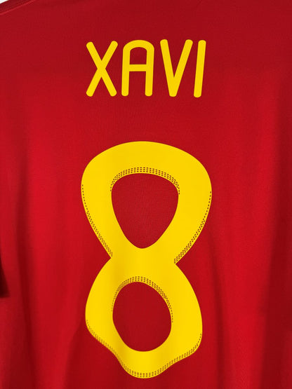 Détail flocage Xavi 8 jaune, maillot Espagne domicile 2010