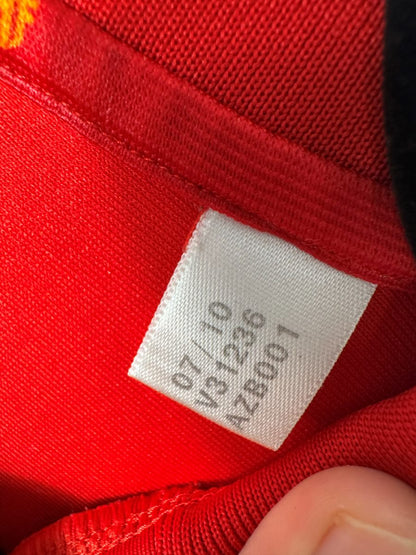 Étiquette adidas V31236 datée 07/10 maillot Espagne Coupe du Monde 2010