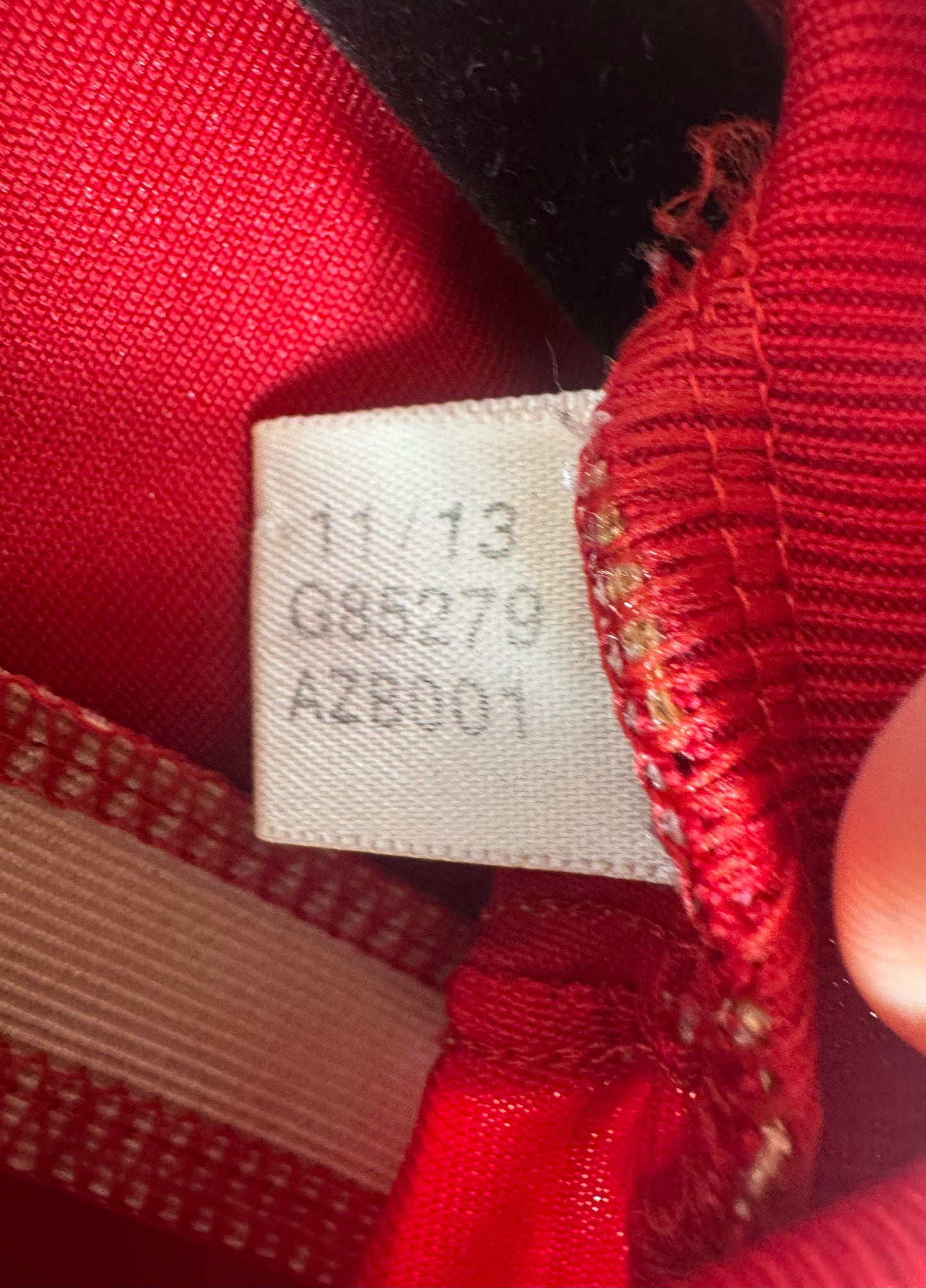 Étiquette d'authenticité avec code Adidas G85279 prouvant l'originalité du maillot