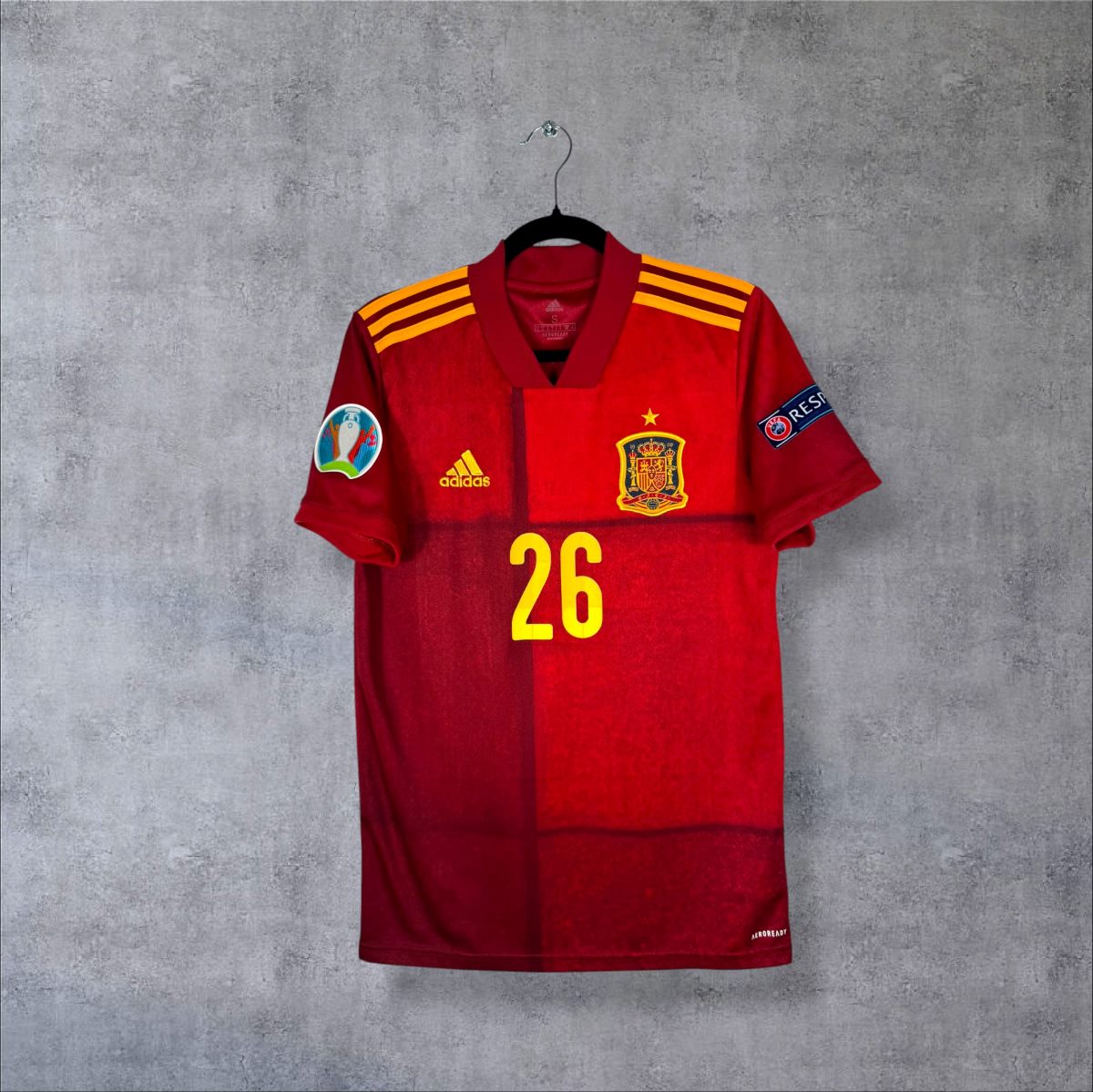 Maillot Espagne Euro 2020 domicile adidas face numéro 26 écusson RFEF