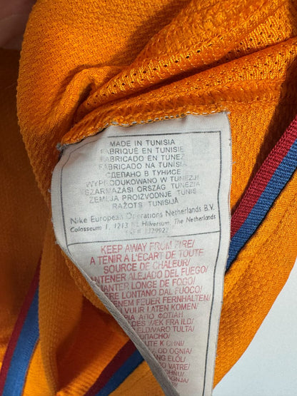 Étiquette de composition Nike Made in Tunisia, maillot FC Barcelone extérieur 2006-2007