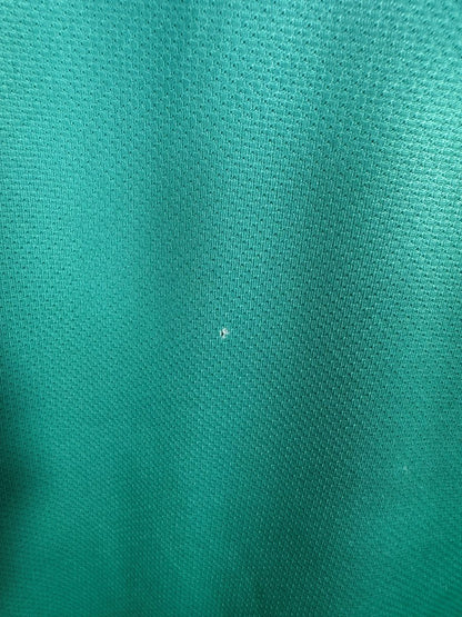 Mini accroc dans la maille, maillot FC Barcelone extérieur 2010-2011