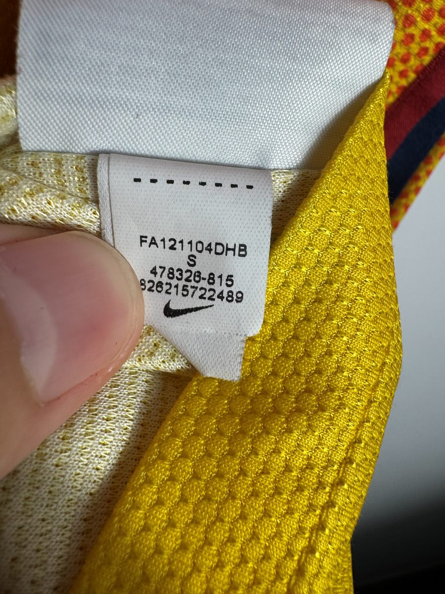 Étiquette intérieure Nike code 478326-815 taille S, maillot FC Barcelone extérieur 2012-2013