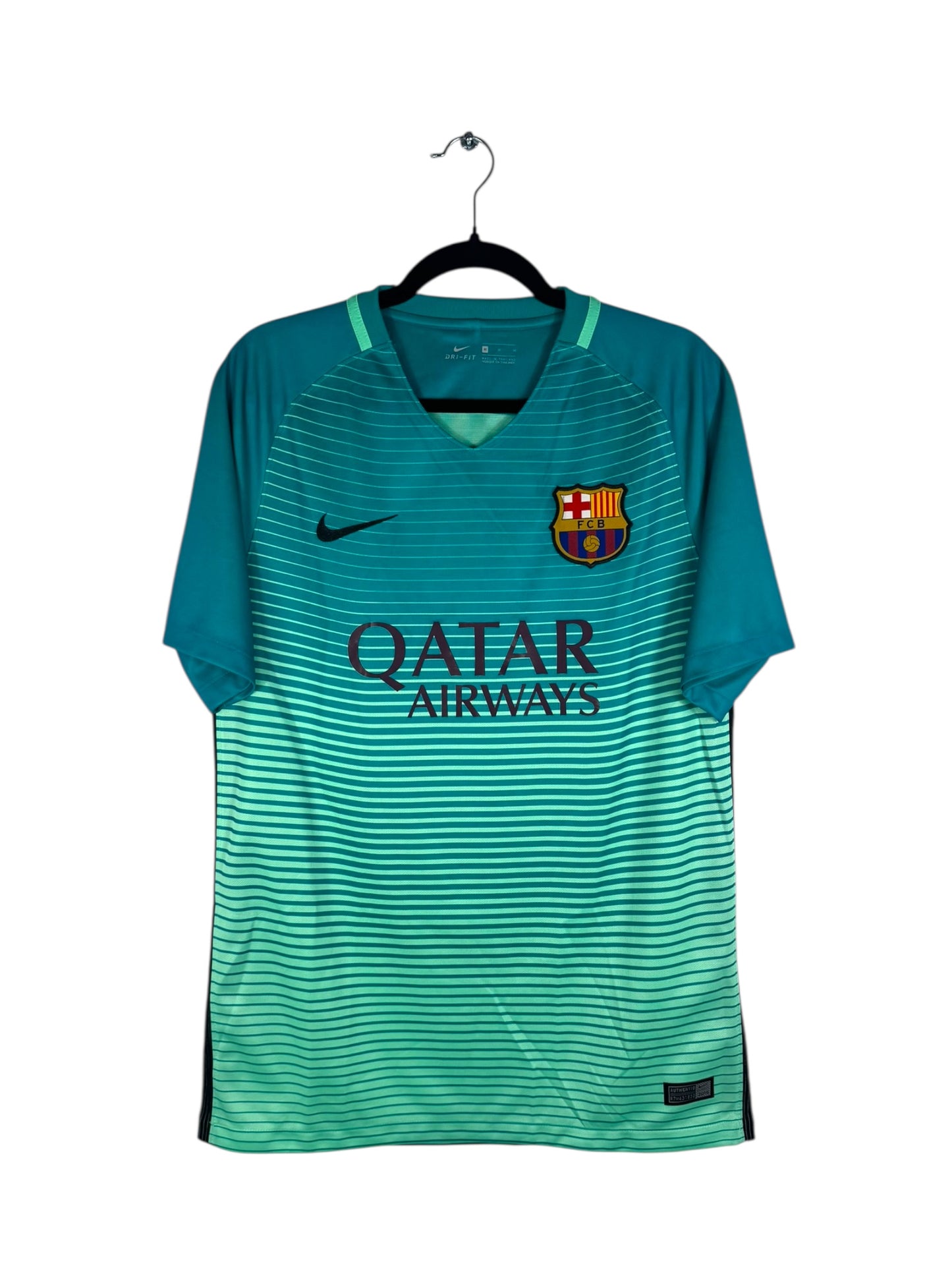 Maillot FC Barcelone 2016-2017 third Nike vue avant logo et sponsor