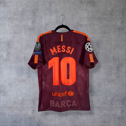 Dos du maillot FC Barcelone 2017-2018 third bordeaux avec flocage Messi N°10 et patchs Champions League