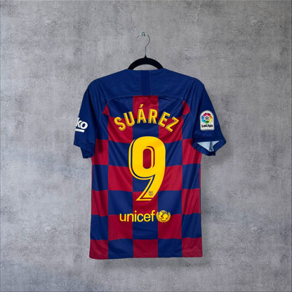Dos du maillot FC Barcelone 2019-2020 domicile avec flocage doré SUÁREZ N°9 et patch LaLiga