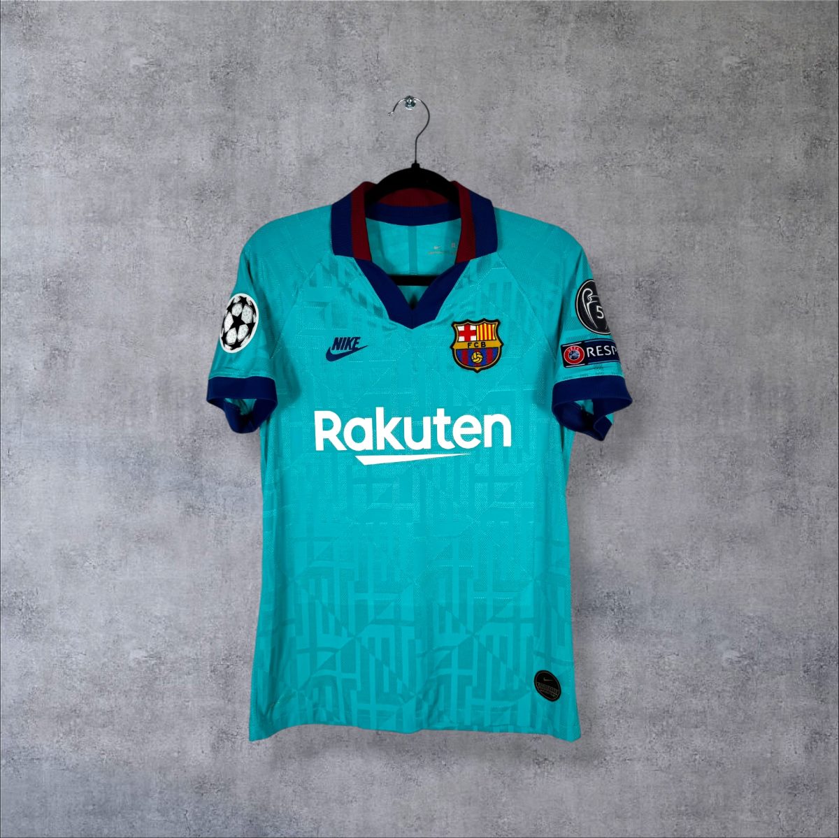 Face du maillot FC Barcelone 2019-2020 third Nike VaporKnit, sponsor Rakuten et patchs UEFA