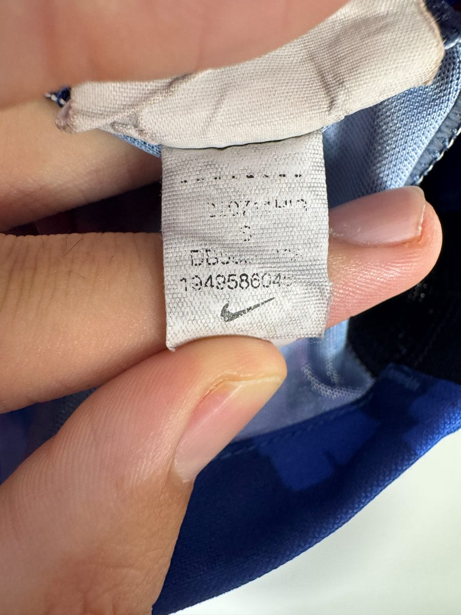 Étiquette intérieure Nike taille S maillot FC Barcelone third 2021-2022