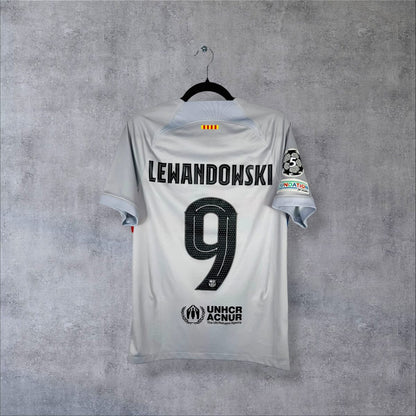 Maillot FC Barcelone 2022-2023 third gris clair, dos floqué Lewandowski 9