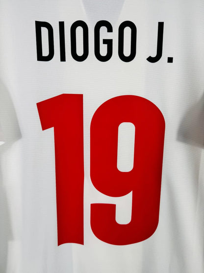 Détail du flocage Diogo J. 19 rouge et noir sur le maillot FC Porto 2016-2017