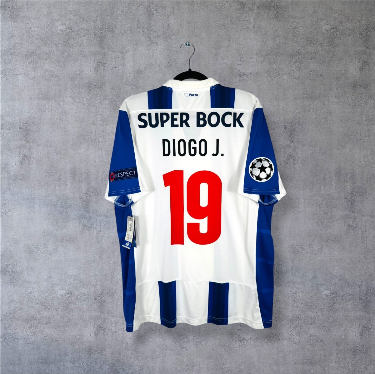 Dos du maillot FC Porto domicile 2016-2017 avec flocage Diogo J. N°19 et sponsor Super Bock
