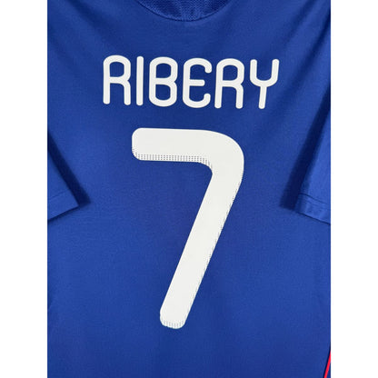 Détail de la typographie du flocage sur le numéro 7 de Franck Ribéry
