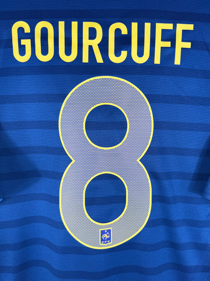 Détail de la typographie du flocage sur le numéro 8 de Yoann Gourcuff