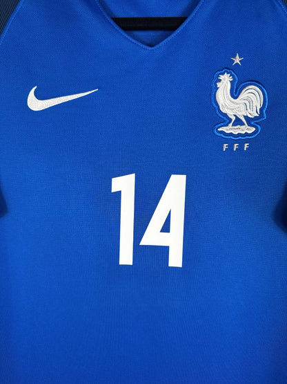 Coq FFF brodé à une étoile et numéro 14 sur le torse du maillot France 2016-2017