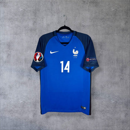 Face du maillot France 2016-2017 domicile Nike bleu avec coq FFF et patch UEFA EURO 2016