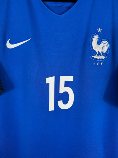 Détail de l'écusson de la France et du logo Nike