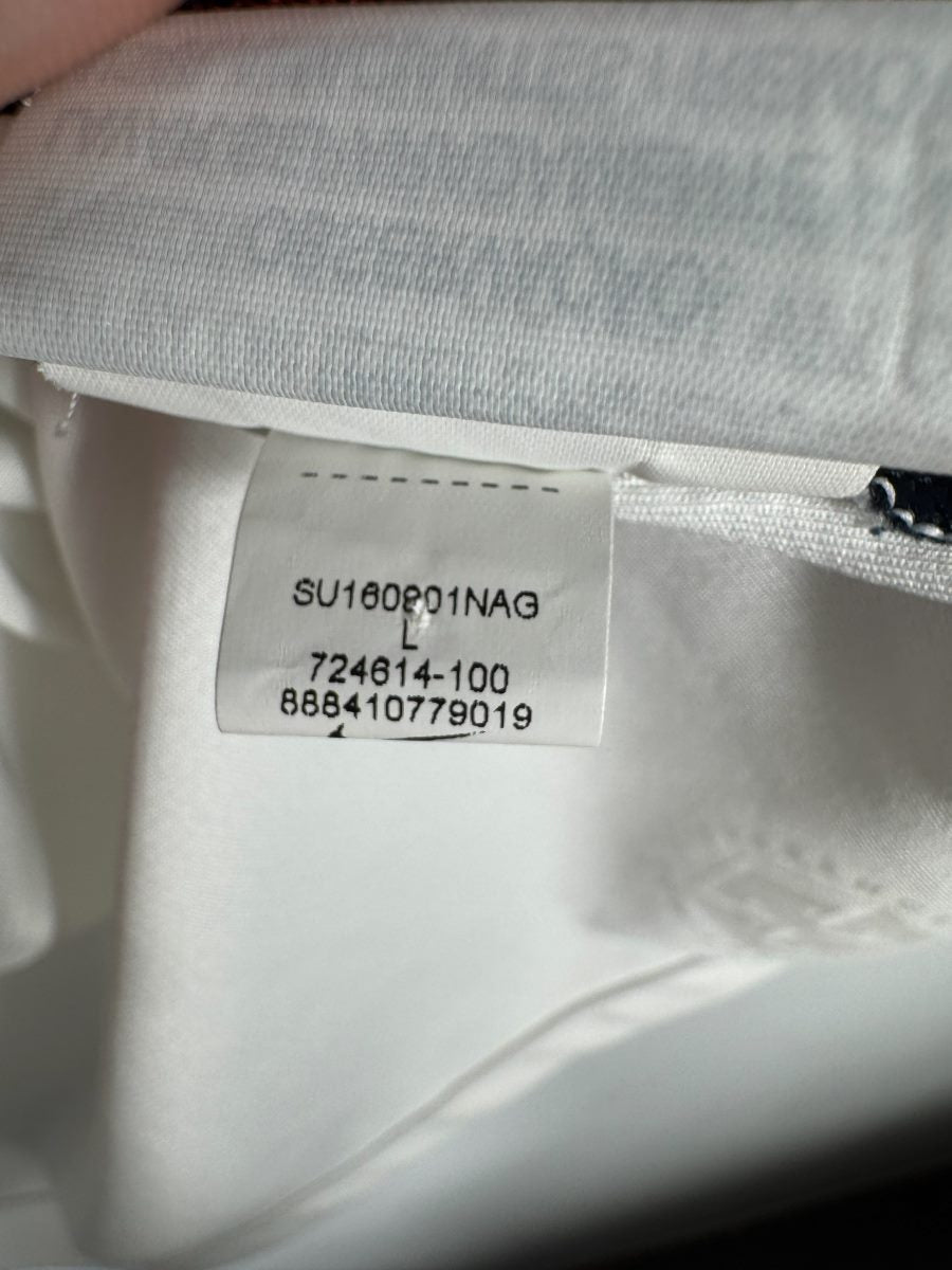 Étiquette Nike code 724614-100 taille L, maillot France extérieur 2016