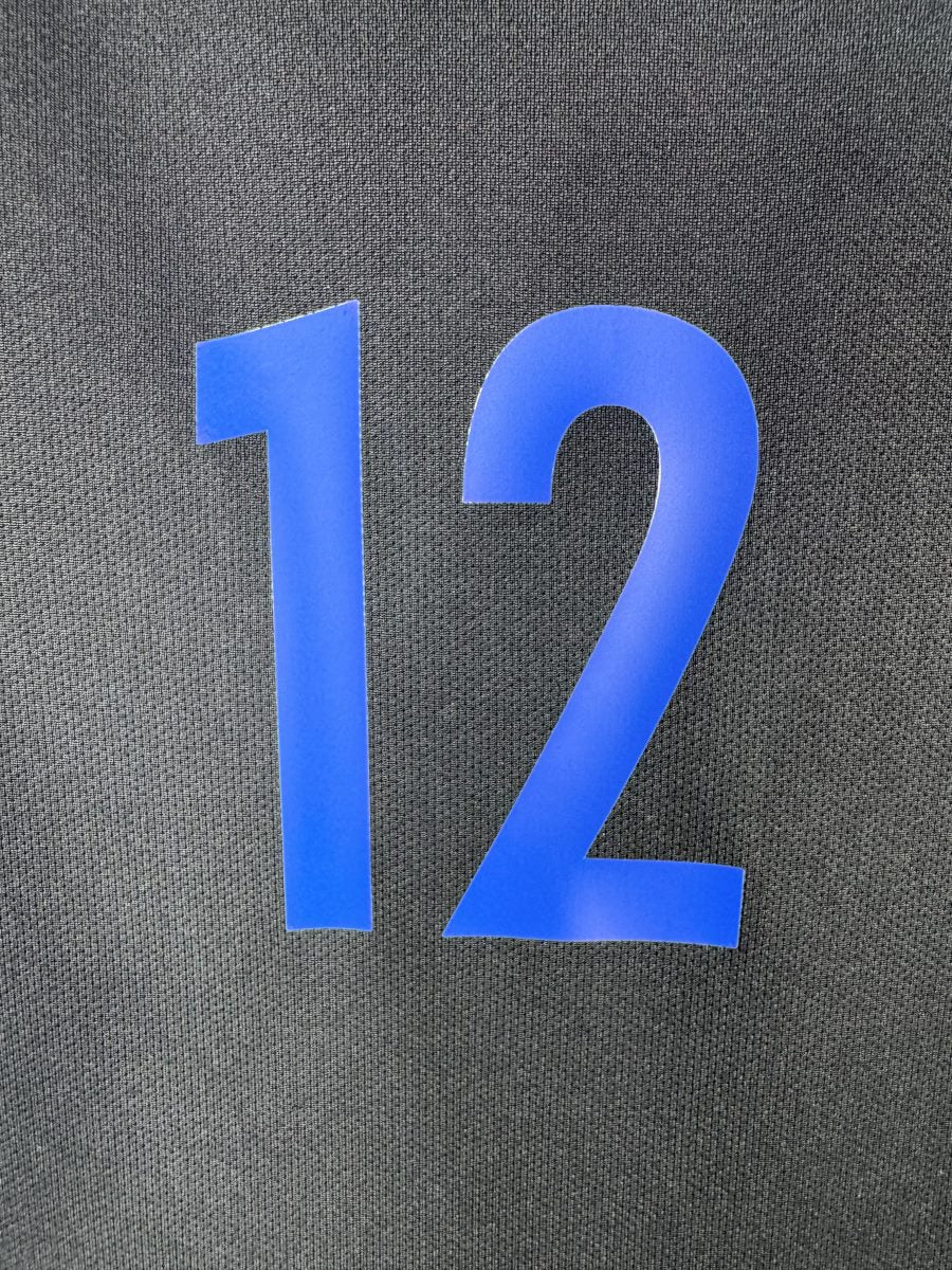 Détail coq FFF une étoile et swoosh Nike maillot France 2017 third noir
