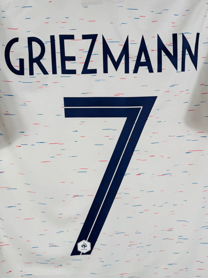 Détail de la typographie du flocage sur le numéro 7 d'Antoine Griezmann