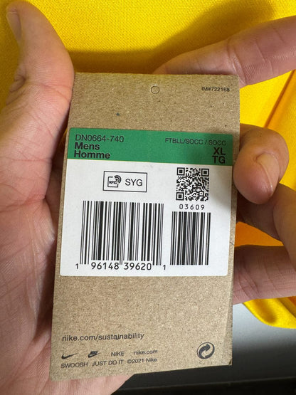 Étiquette cartonnée Nike d'origine du maillot gardien France 2022 taille XL, référence DN0664-740