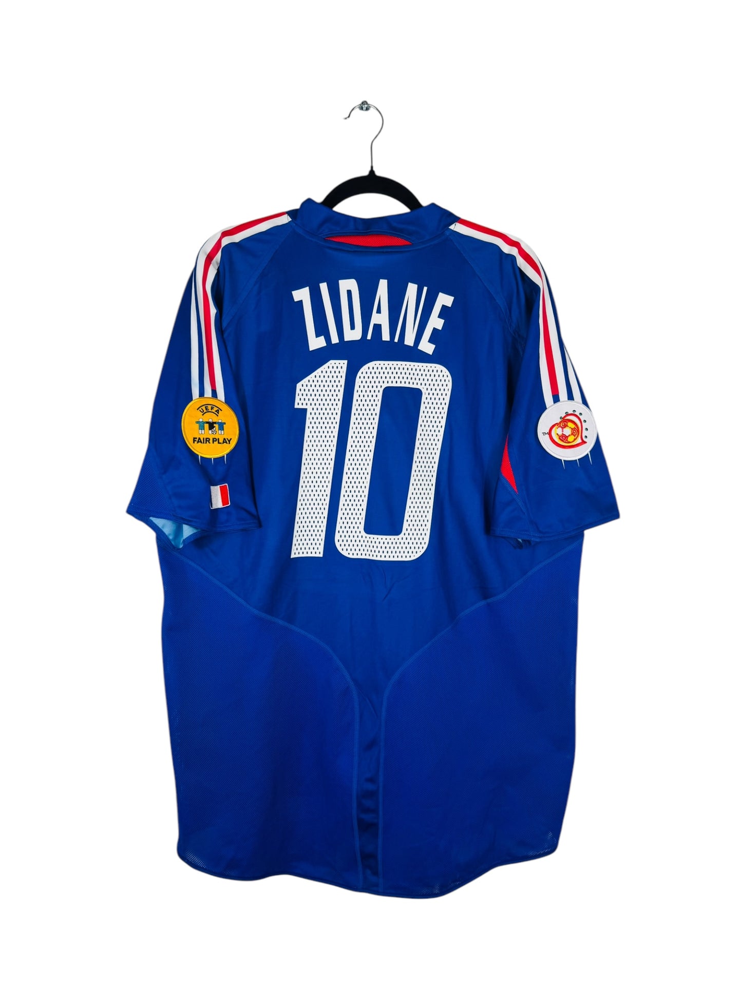 Maillot France Euro 2004 Domicile Adidas - Vue arrière flocage Zidane N°10, taille XL, couleur bleu.