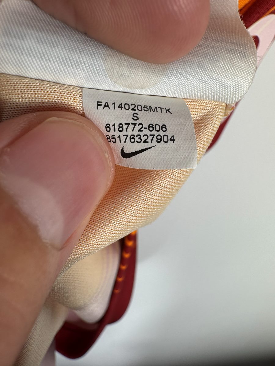Étiquette Nike d origine du maillot Galatasaray 2014-2015 avec la référence 618772-606