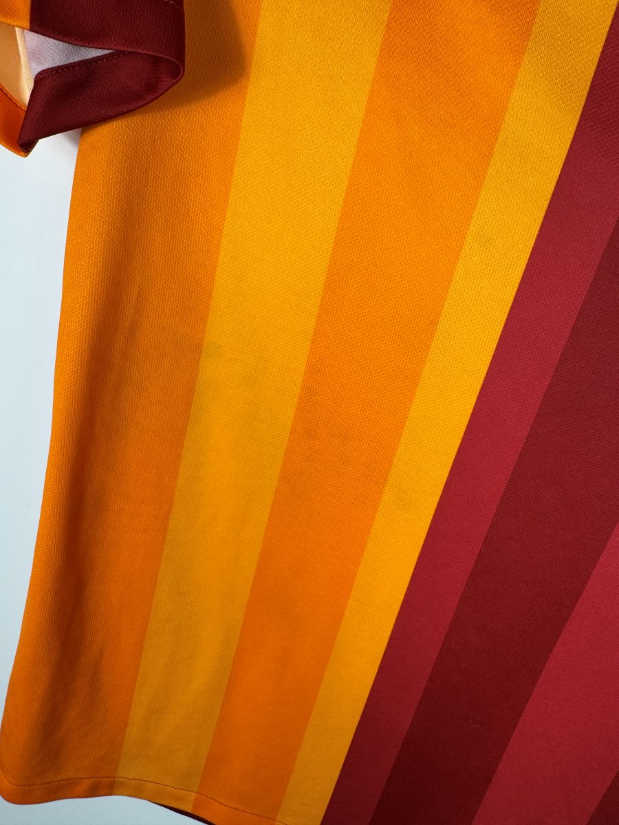 Défaut petites taches avant maillot Galatasaray Babel 2019-2020