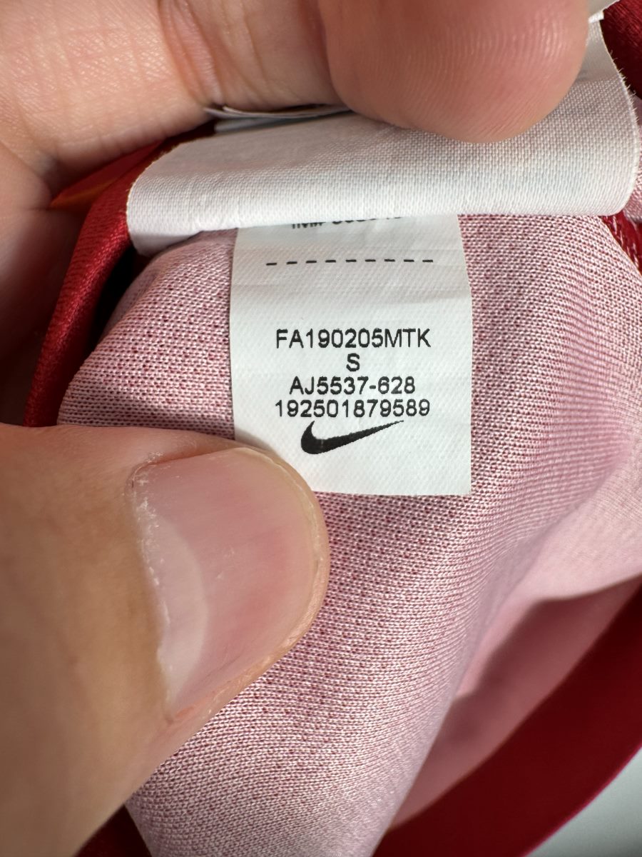 Étiquette Nike AJ5537-628 taille S, maillot Galatasaray domicile 2019-2020 Babel