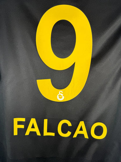 Détail flocage Falcao 9 maillot Galatasaray 2020-2021