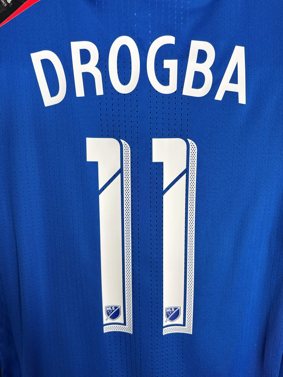 Détail flocage Drogba N°11 maillot Impact Montréal 2015-2016