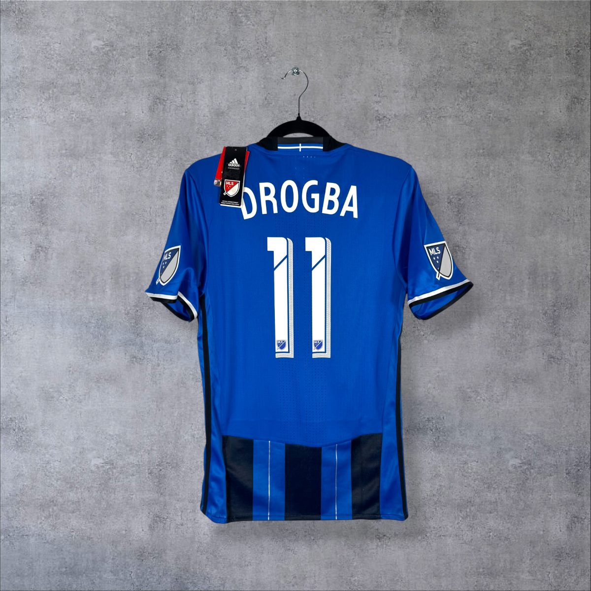 Maillot Impact Montréal 2015-2016 domicile vue dos flocage Drogba N°11