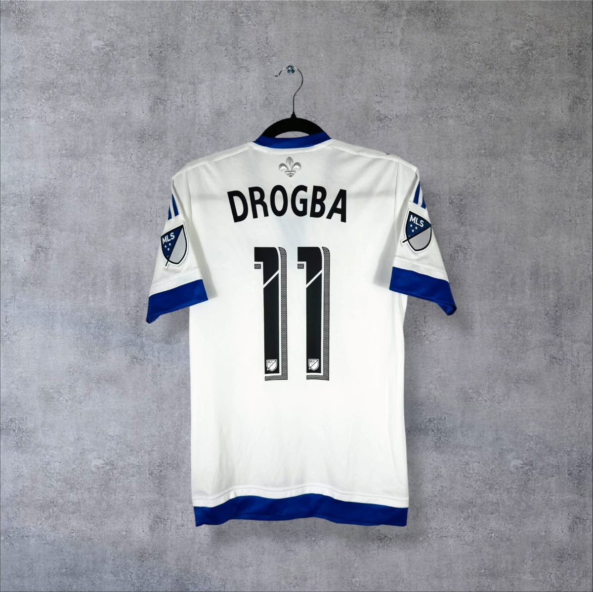 Dos du maillot Impact Montréal extérieur blanc avec flocage Drogba N°11 et patchs MLS