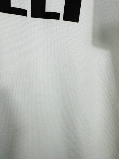 Très légère marque sous le sponsor, maillot extérieur Inter Milan 2008-2009