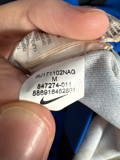 Étiquette d'authenticité avec code Nike 847274-011 prouvant l'originalité du maillot