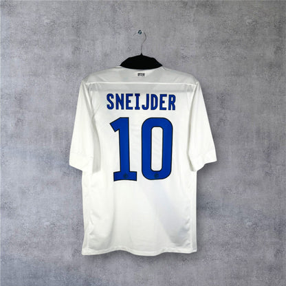 Flocage officiel bleu SNEIJDER numéro 10 au dos du maillot blanc Inter Milan.