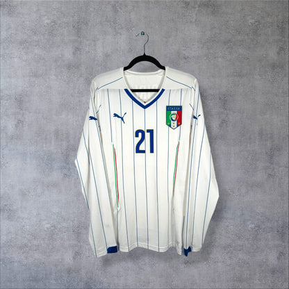 Maillot Italie 2014-2015 extérieur manches longues de face, blanc à fines rayures bleues, col en V bleu
