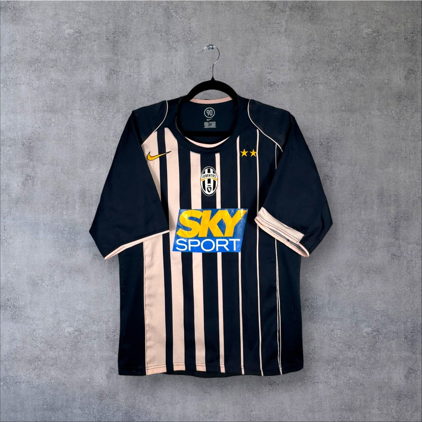 Maillot authentique Juventus 2004-2005 Extérieur rose Nike vue de face