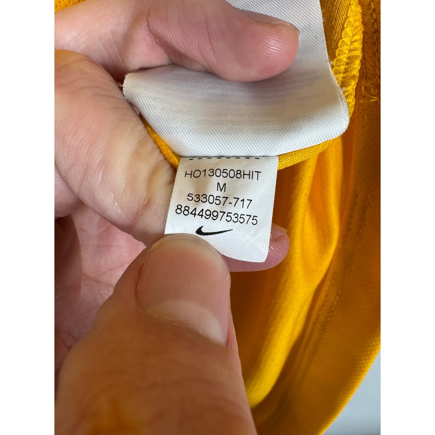 Étiquette d'authenticité avec code Nike 533057-717 prouvant l'originalité du maillot