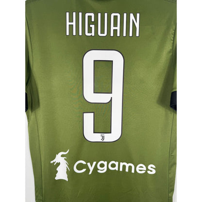 Détail de la typographie du flocage sur le numéro 9 de Gonzalo Higuaín