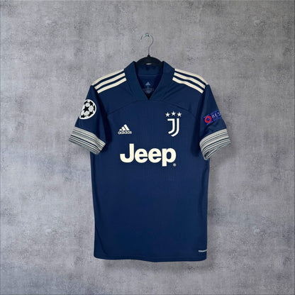 Face du maillot Juventus 2020-2021 extérieur adidas, sponsor Jeep crème et poignets rayés