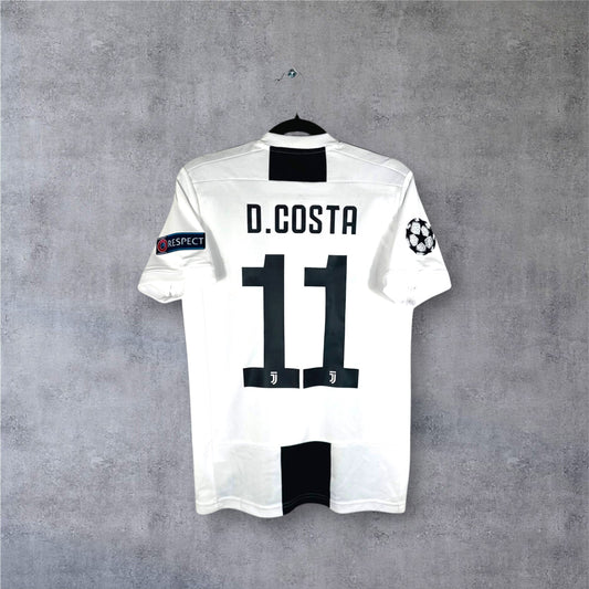 Flocage officiel D.COSTA numéro 11 et patchs Ligue des Champions sur maillot Juve.