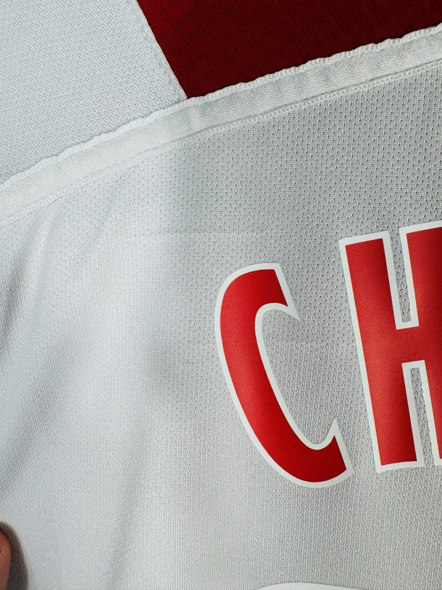 Détail petit accro à l'arrière du maillot LOSC 2012-2013