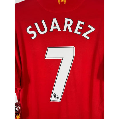 Détail de la typographie du flocage sur le numéro 7 de Luis Suárez
