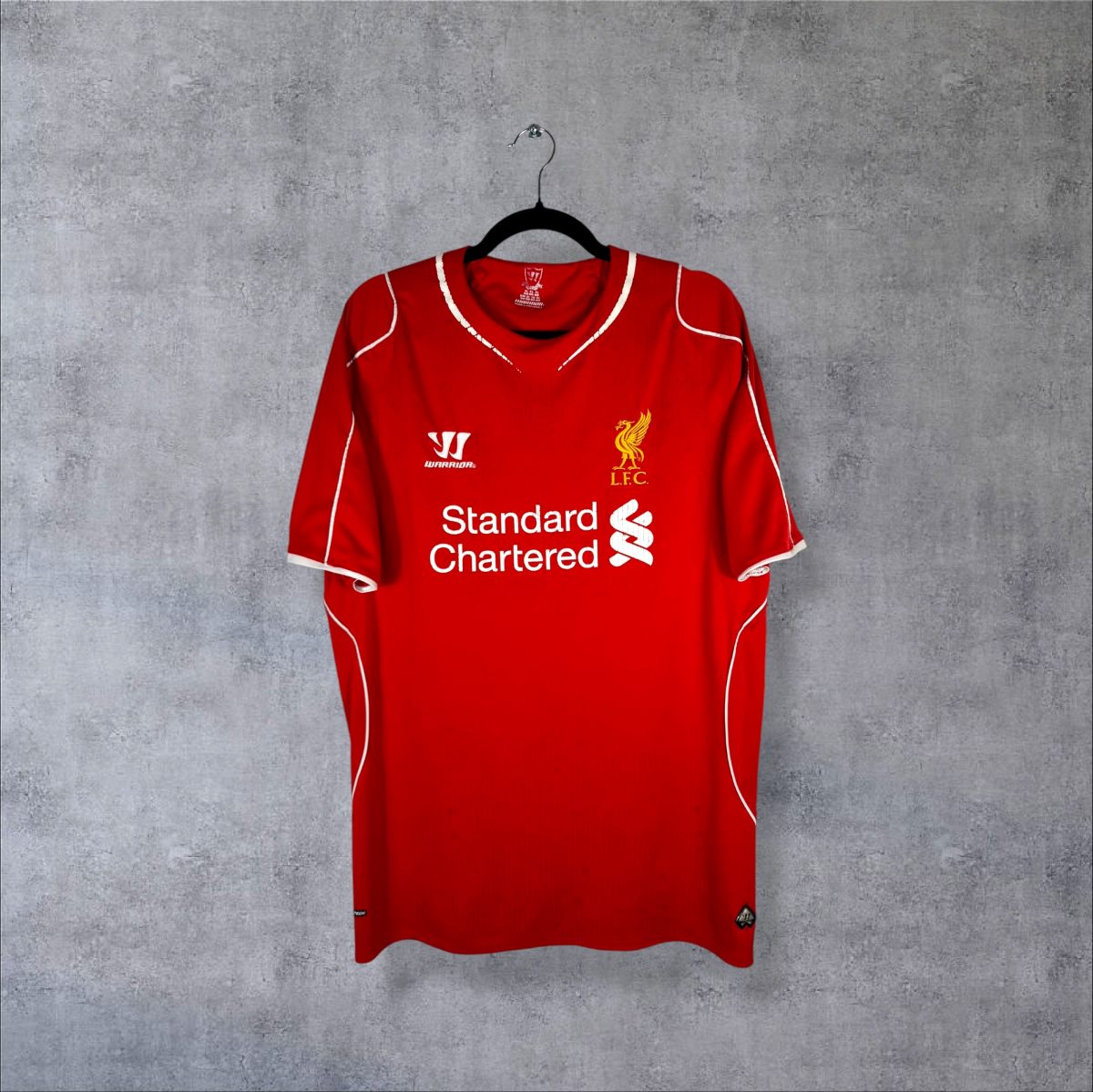 Maillot Liverpool 2014-2015 domicile face Warrior Standard Chartered