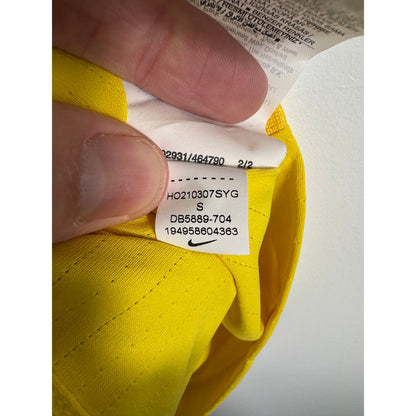 Étiquette d'authenticité avec code Nike DB5889-704 prouvant l'originalité du maillot