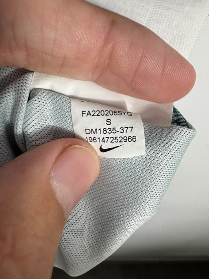 Étiquette Nike DM1835-377 taille S, maillot Liverpool third 2022-2023 Diogo Jota