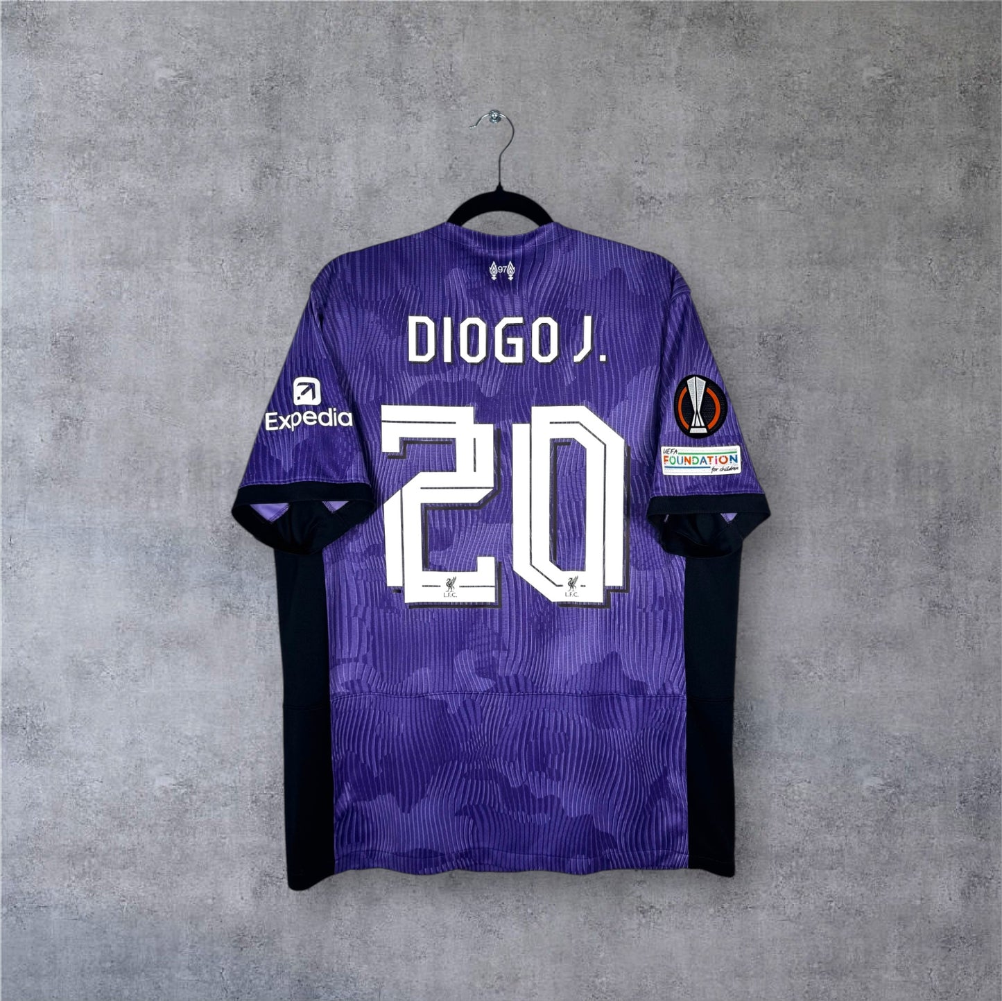Flocage Diogo Jota numéro 20 sur maillot Liverpool 2023-2024 Third