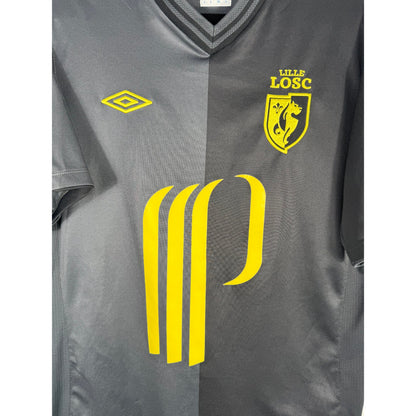 Détail de l'écusson du LOSC et du logo Umbro