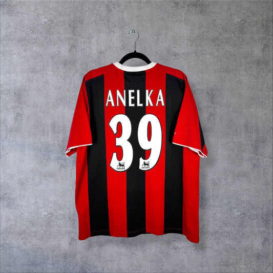 Dos du maillot Manchester City extérieur 2003-2004 Reebok rayé rouge et noir, flocage Anelka 39